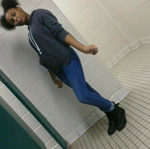 Meet your Posher, Stacie